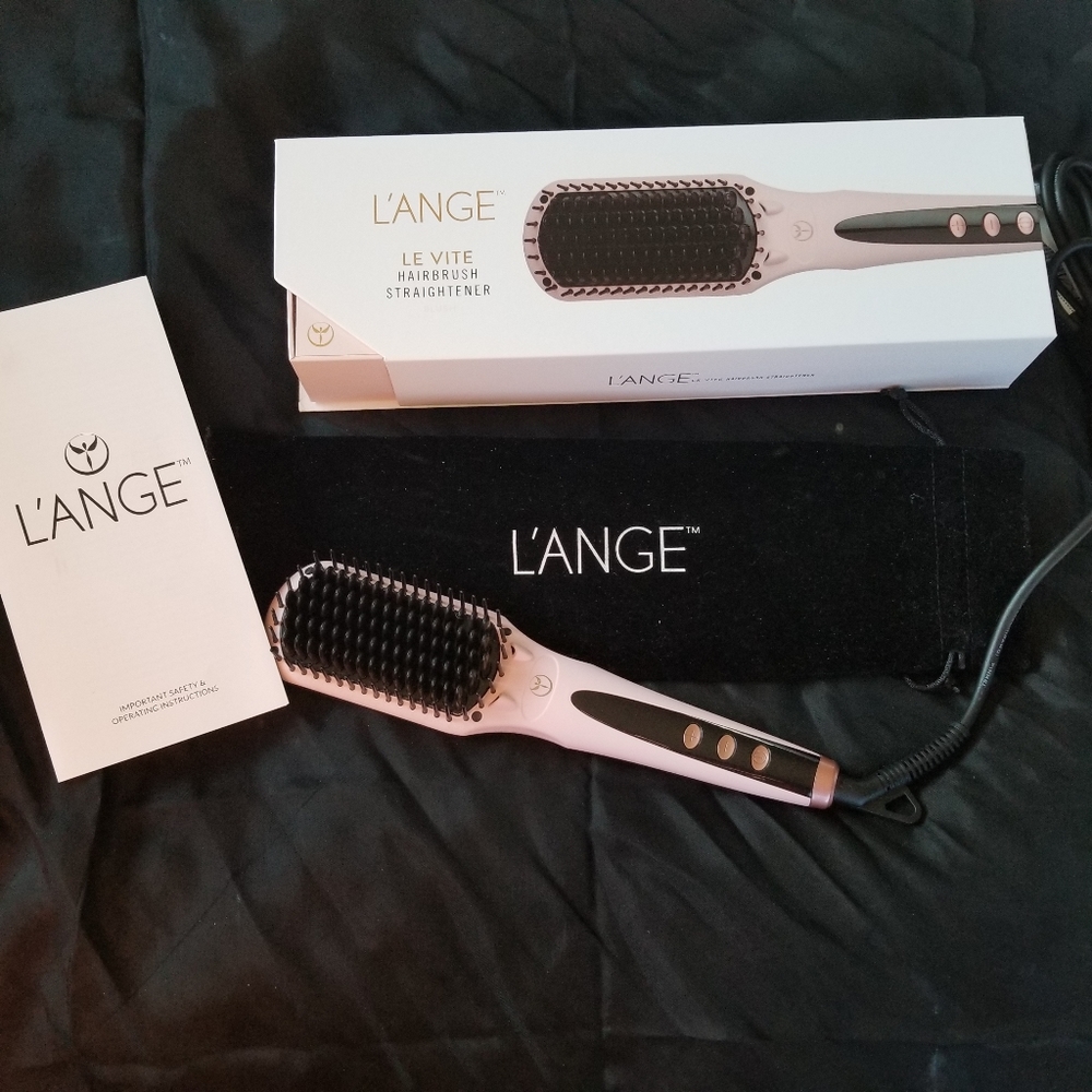 Le Vite Ceramic Straightening Brush